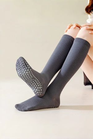 Compression Mid Calf Sports Socks for Fitness and Training