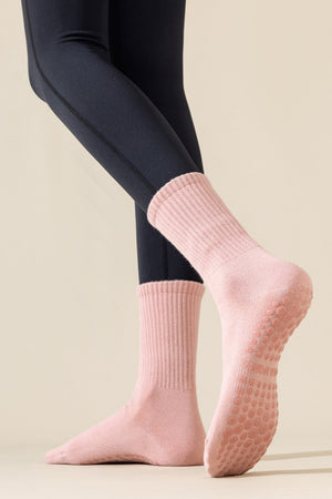 Non Slip Silicone Grip Mid Calf Yoga Socks for Pilates and Indoor Fitness