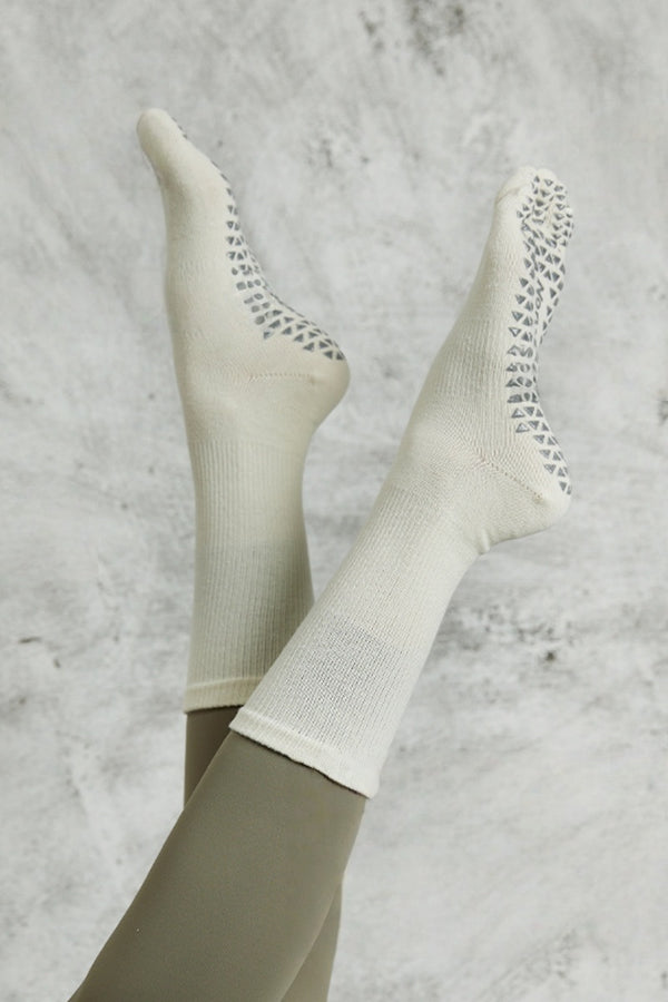 Non Slip Sweat Absorbing Yoga Fitness Toe Socks